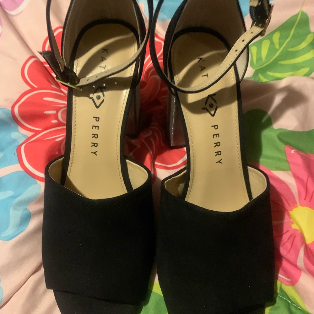 Katy Perry black shoes